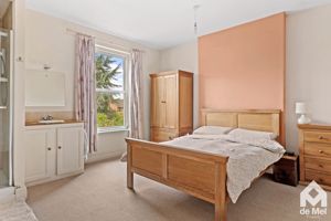 Photo 17- click for photo gallery